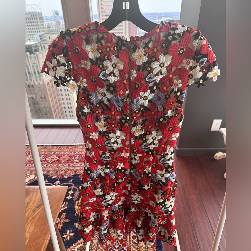 Alice and Olivia floral lace dress - Picture 6 of 8